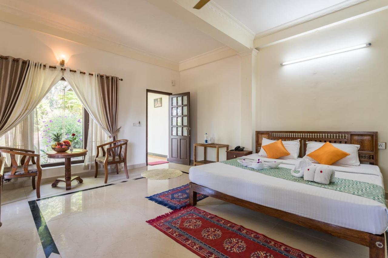 Violet Woods Hotel Munnar Exterior photo